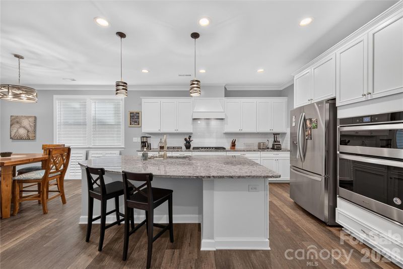 1443 Liberty Row Dr, Tega Cay, SC 29708