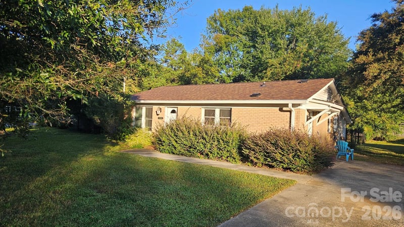 5704 Hillcrest Cir, Indian Trail, NC 28079