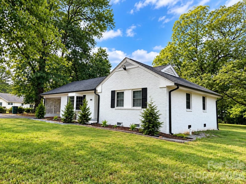 1321 Jenkins Rd, Gastonia, NC 28052
