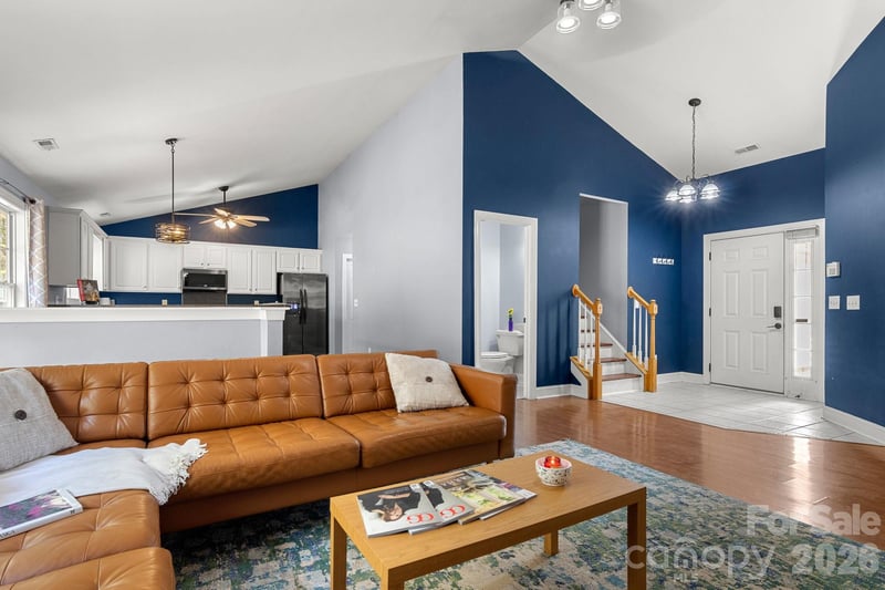 11110 Caroline Whitney Cir, Charlotte, NC 28212