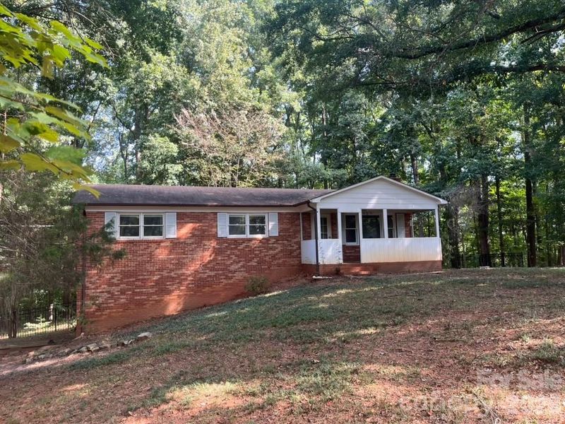 7065 Fieldcrest Ln, Denver, NC 28037