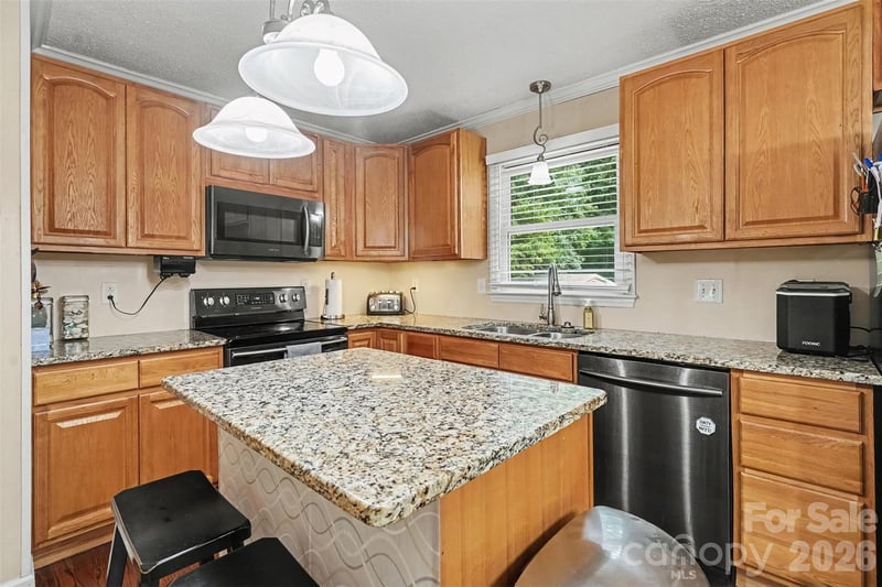 15229 Comanche Ln #21, Matthews, NC 28104