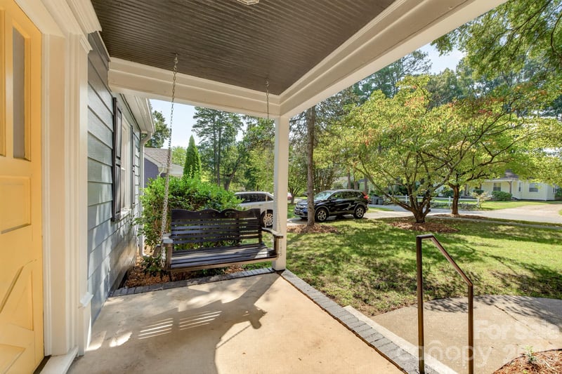 2440 Greenland Ave, Charlotte, NC 28208