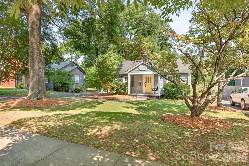 2440 Greenland Ave, Charlotte, NC 28208