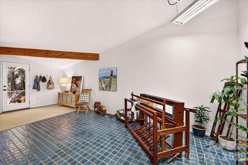 3240 Johnny Cake Ln, Charlotte, NC 28226