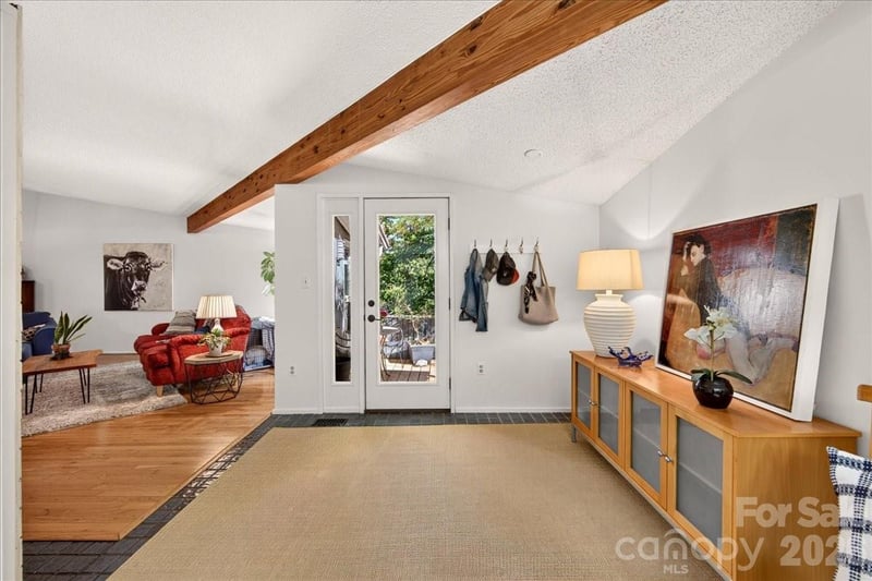 3240 Johnny Cake Ln, Charlotte, NC 28226