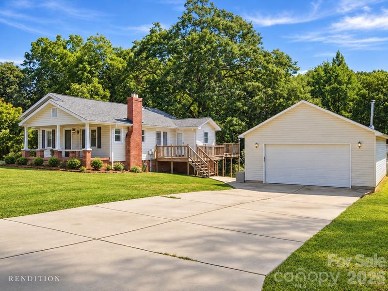 107 Berkley St, Clover, SC 29710