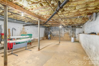 111 Gracelyn Rd, Asheville, NC 28804
