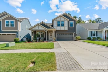 12804 Heath Grove Dr, Huntersville, NC 28078
