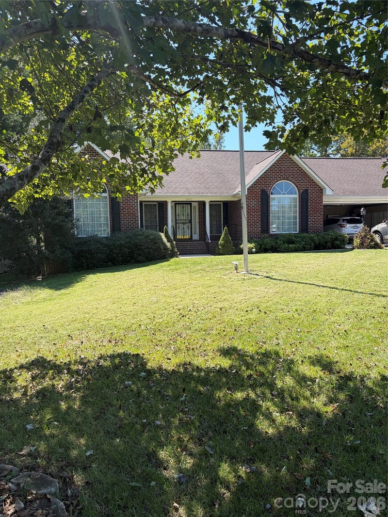 1697 Old Mill Rd, Lincolnton, NC 28092