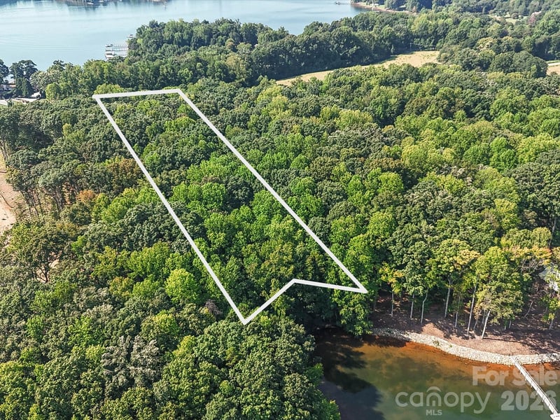 8695 Graham Rd, Denver, NC 28037