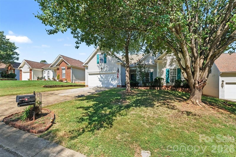 3618 Sipes Ln, Charlotte, NC 28269