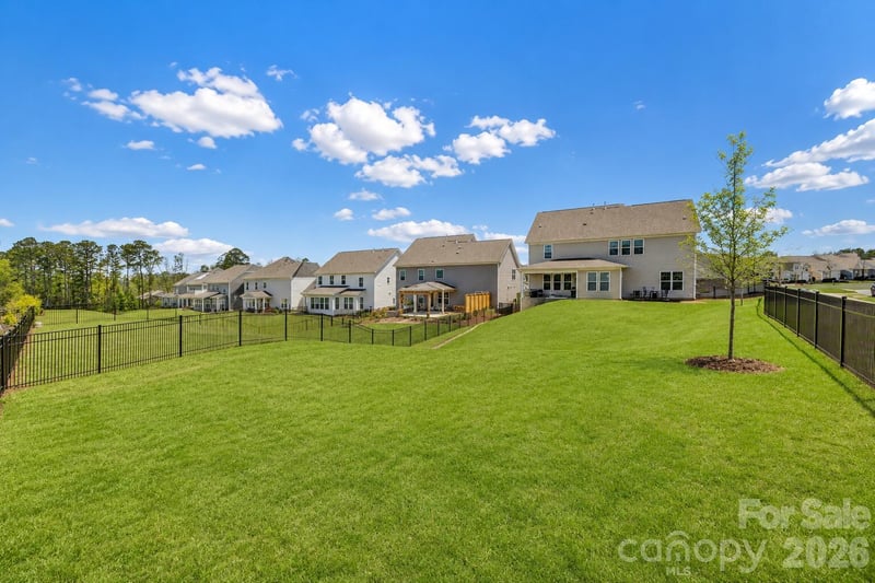16203 Tulloch Rd, Charlotte, NC 28278