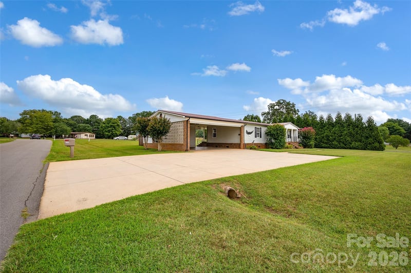 2468 Old Mountain Rd, Statesville, NC 28625