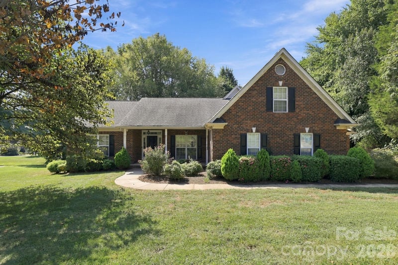 5911 Sugarcane Ct, Mint Hill, NC 28227