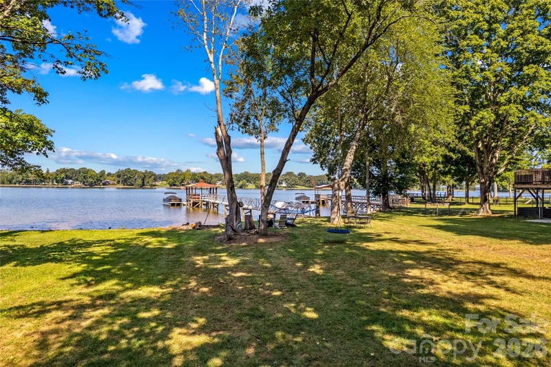 340 Sportsman Dr, Salisbury, NC 28146