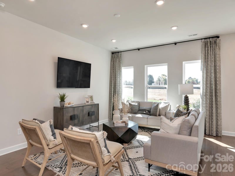 2305 Snapdragon Ct, Stanley, NC 28164