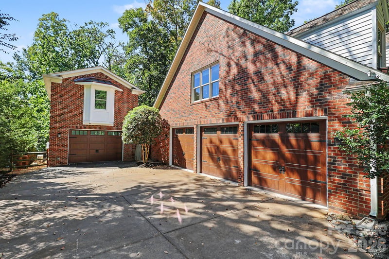 4320 Town And Country Dr, Charlotte, NC 28226