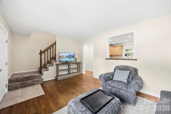 5907 Scots Bluff Dr, Charlotte, NC 28227