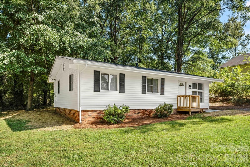4821 Northaven Dr, Charlotte, NC 28206