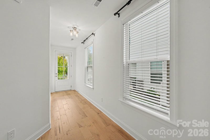 6008 Corbin Woods Ct, Charlotte, NC 28226