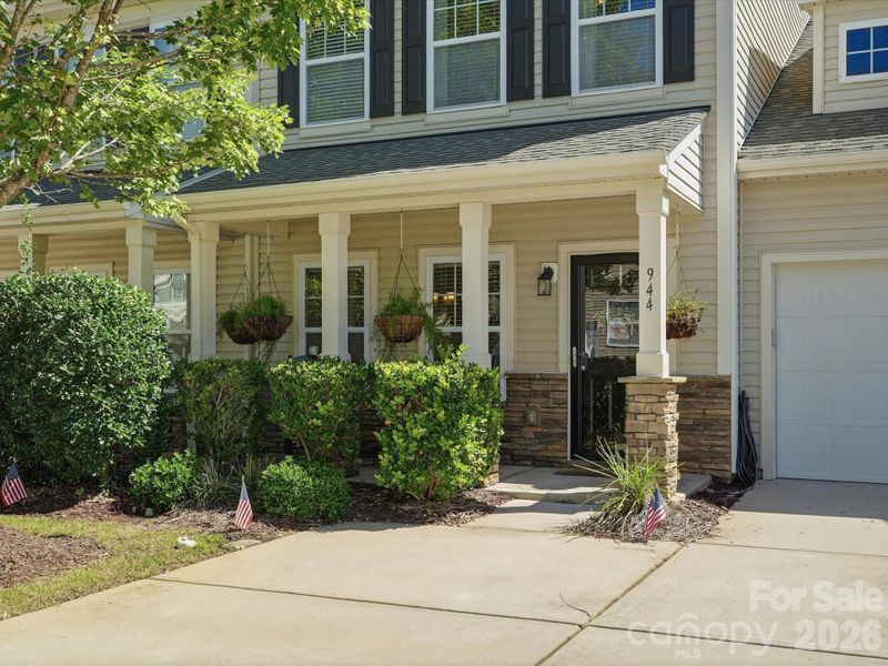 944 Summerlake Dr, Fort Mill, SC 29715