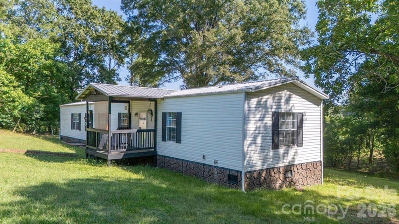 9159 Gold Hill Rd, Mount Pleasant, NC 28124