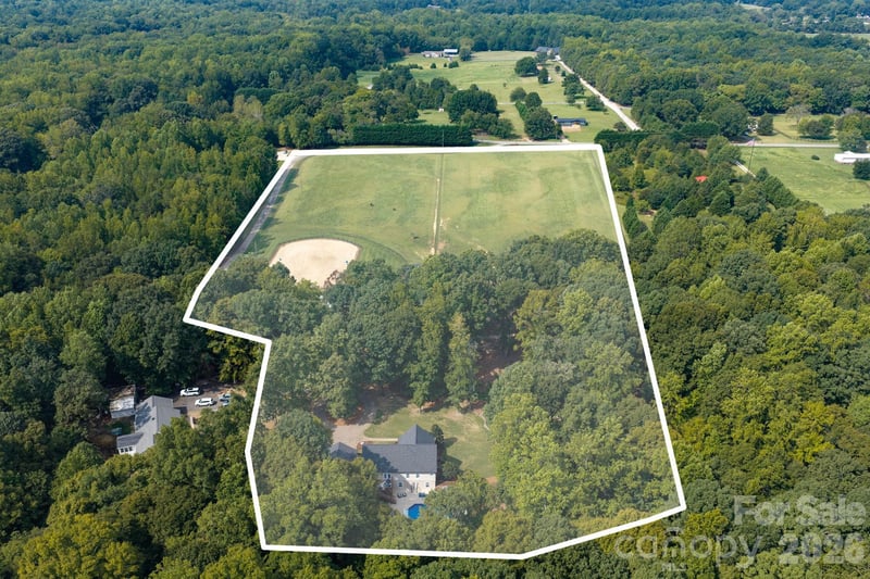 1125 Ballpark Dr, Mooresville, NC 28115