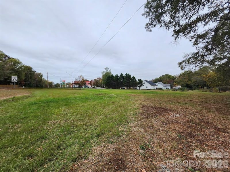 2930 Old Charlotte Hw, Monroe, NC 28110