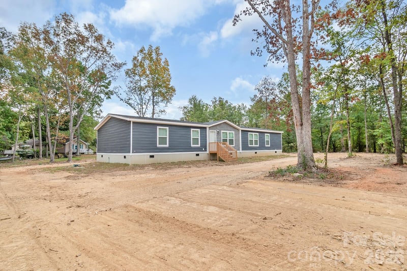 1120 Hammond Carnes Rd, Lancaster, SC 29720