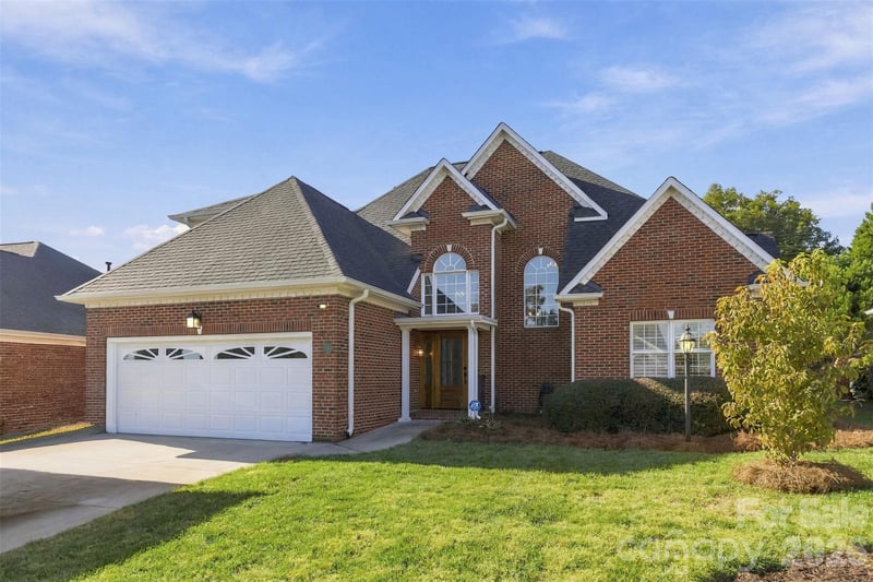 2146 Pinefield Ct, Gastonia, NC 28056