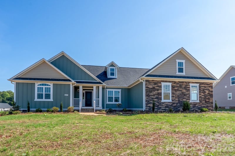 1177 Stonegate Dr, Salisbury, NC 28147