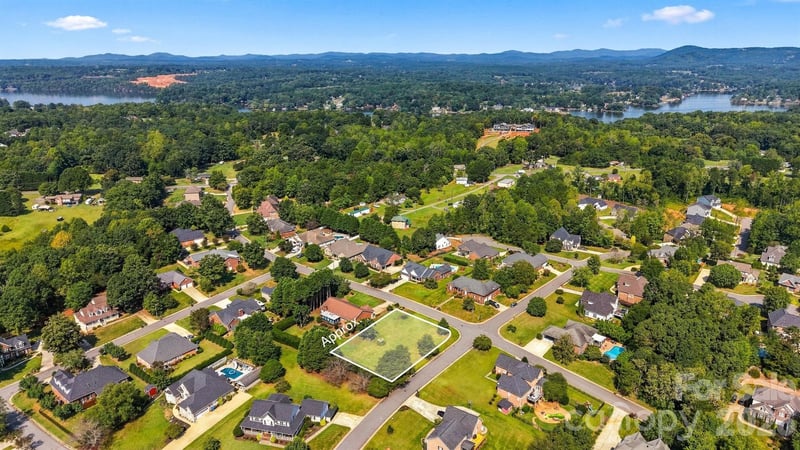 3736 Steve Ikerd Dr NE, Hickory, NC 28601