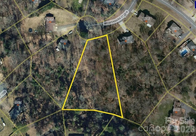 000 Mountainside Ct, Hickory, NC 28601