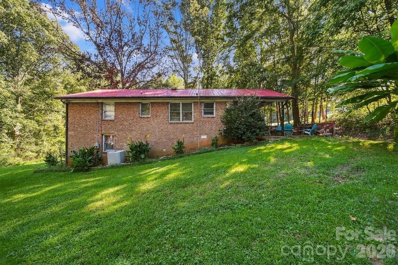 3115 10th Ave NE, Conover, NC 28613