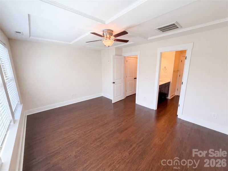 1628 Pat Garrett St, Charlotte, NC 28206