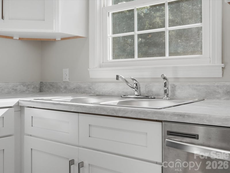 102 Cushman Dr, Chester, SC 29706