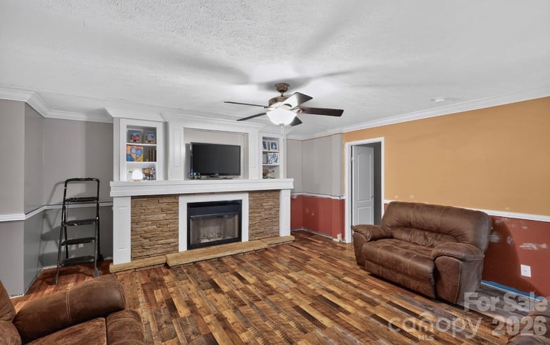 35 Bass Dr, Weaverville, NC 28787