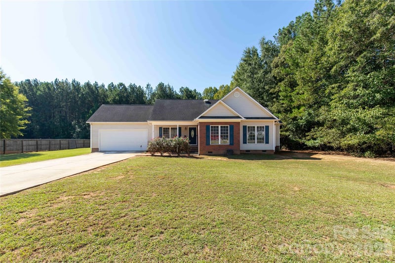 4122 Fletcher Funderburk Rd, Lancaster, SC 29720