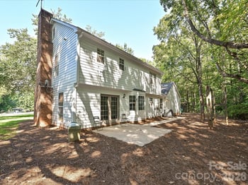 11200 Walking Horse Ln, Charlotte, NC 28215