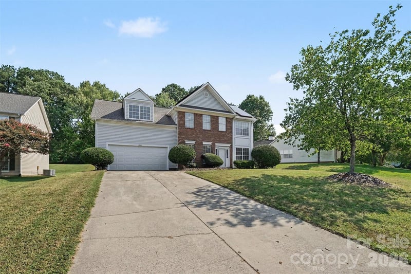 11850 Old Timber Rd, Charlotte, NC 28269