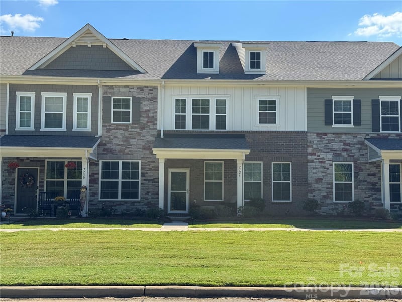 7726 Nelson Rd, Mint Hill, NC 28227