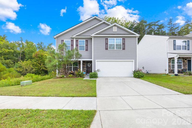 7401 Finnigan Rd, Charlotte, NC 28215