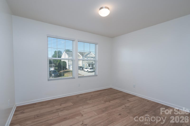 105 Abel Peterson Dr, Mount Holly, NC 28120