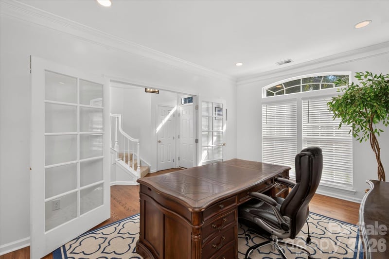 10304 Berkeley Pond Dr, Charlotte, NC 28277
