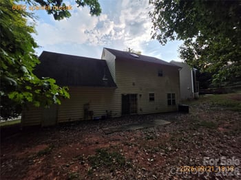 6002 Spanish Moss Ln, Charlotte, NC 28262