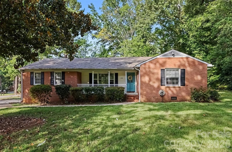 502 Plantation Rd #10, Lancaster, SC 29720