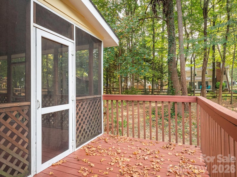 2612 Heathershire Ln, Matthews, NC 28105