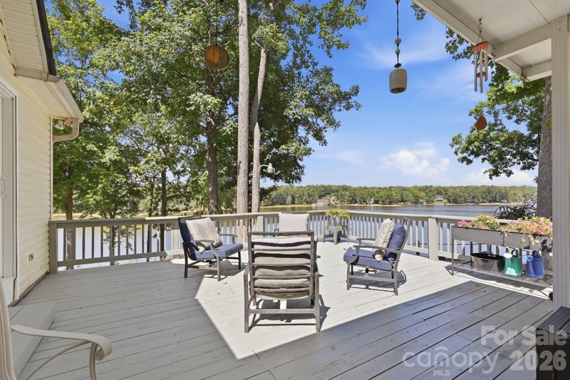 380 Lake Landing Dr, Salisbury, NC 28146
