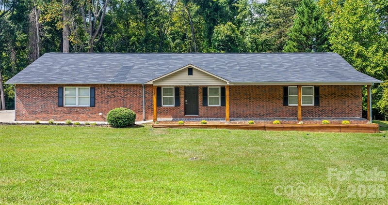 281 Schoolside Dr, Rock Hill, SC 29730